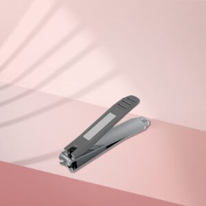 Tagliaughie con manico nero opaco e lima BEAUTY & CARE 51 (piccolo)