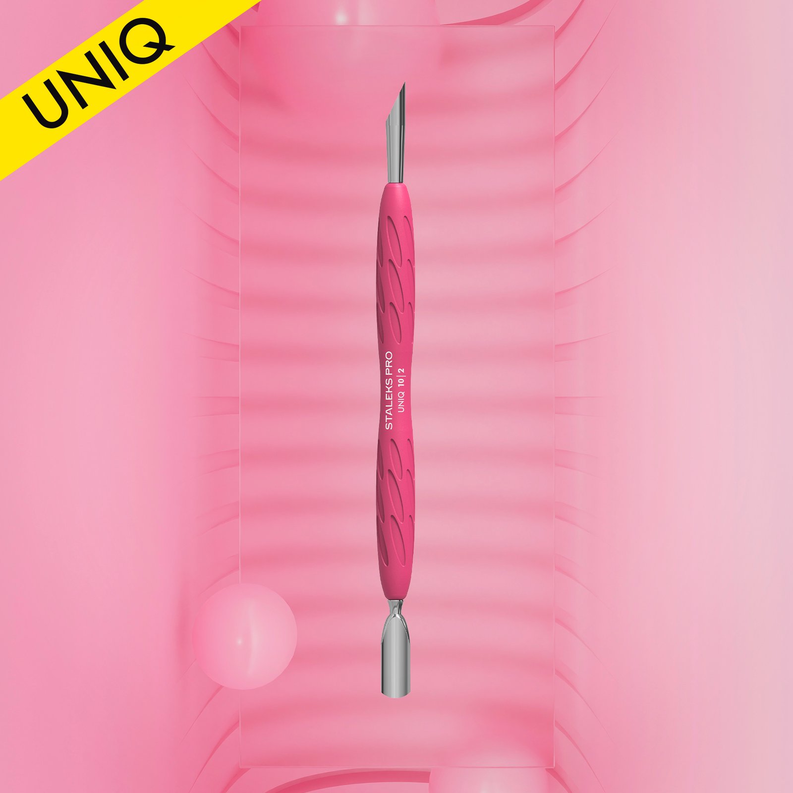 PQ-10_2_im1 Spatola per manicure con manico in silicone "Gummy" UNIQ 10 TIPO 2 (punta stretta arrotondata + punta "bastoncino d'arancio") - immagine 1
